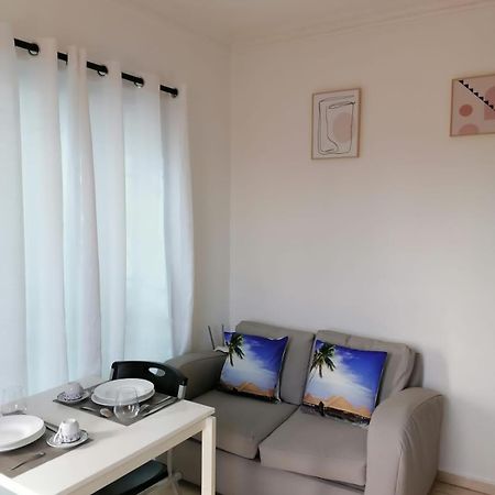 To Little Away From El Conde ,Museums, Parks In The Colonia Zone Apartment Santo Domingo Bagian luar foto